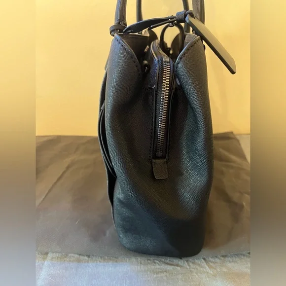 Tumi Laptop Purse - Picture 8 of 10